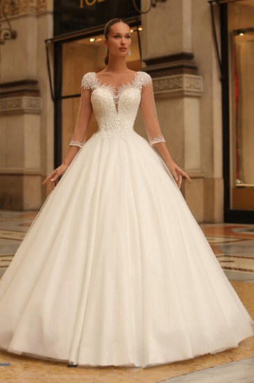 Bridal Couture 2435 menyasszonyi ruha eladás, kölcsönzés Szegeden